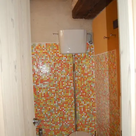 Casa Al Castello Летний дом *